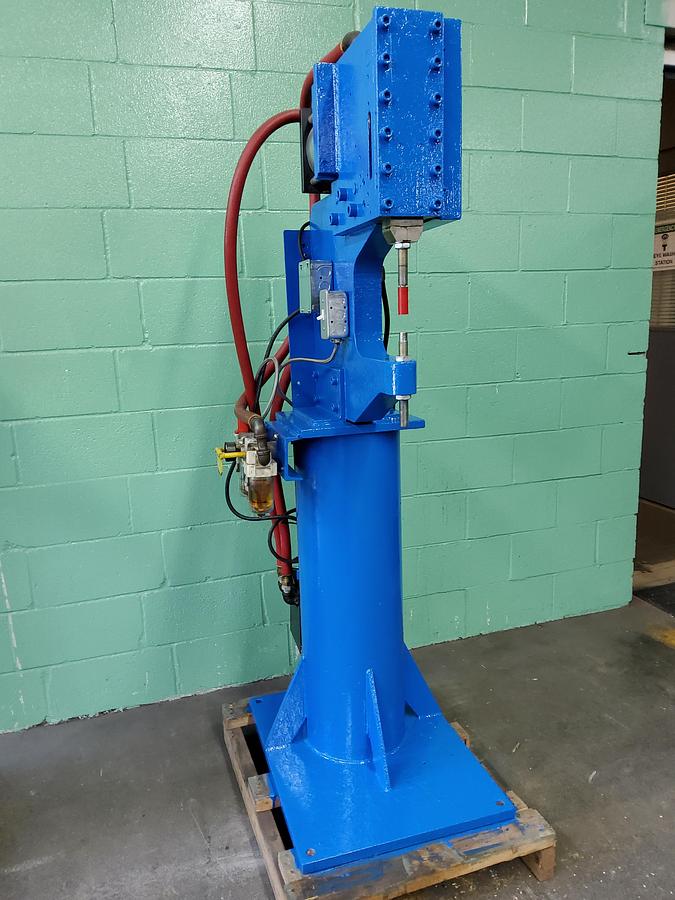 Used Rivet Air Press