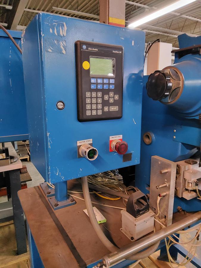 Used Chicago DOUBLE AIR MACHINE MODEL Z