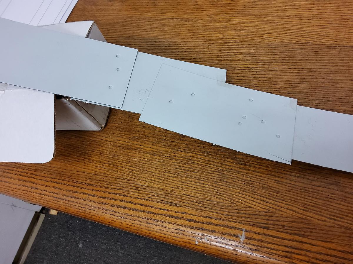 Used Clinching Machine w/ 19" throat depth