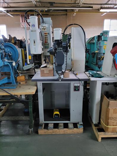 Used 1999 Munro 20-F