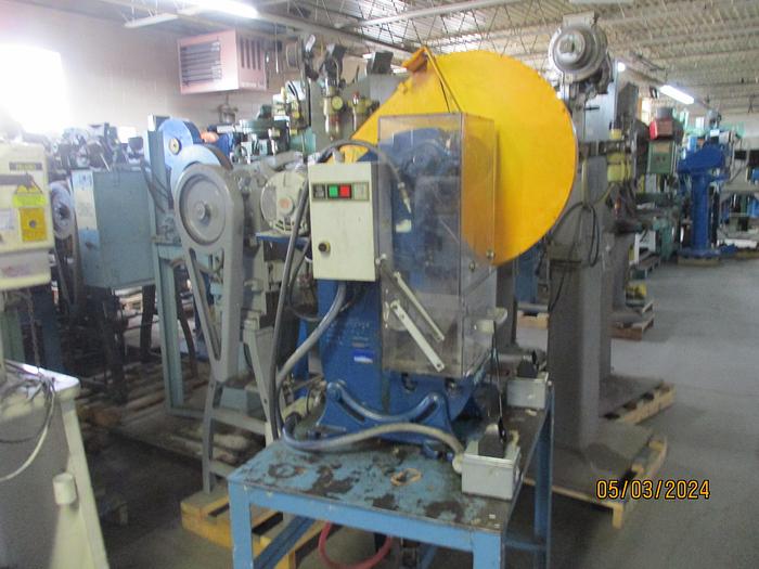 Used BENCH MASTER PUNCH PRESS