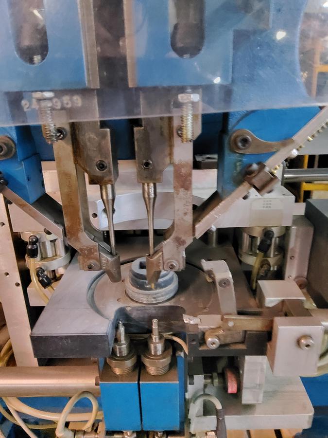 Used Chicago DOUBLE AIR MACHINE MODEL Z