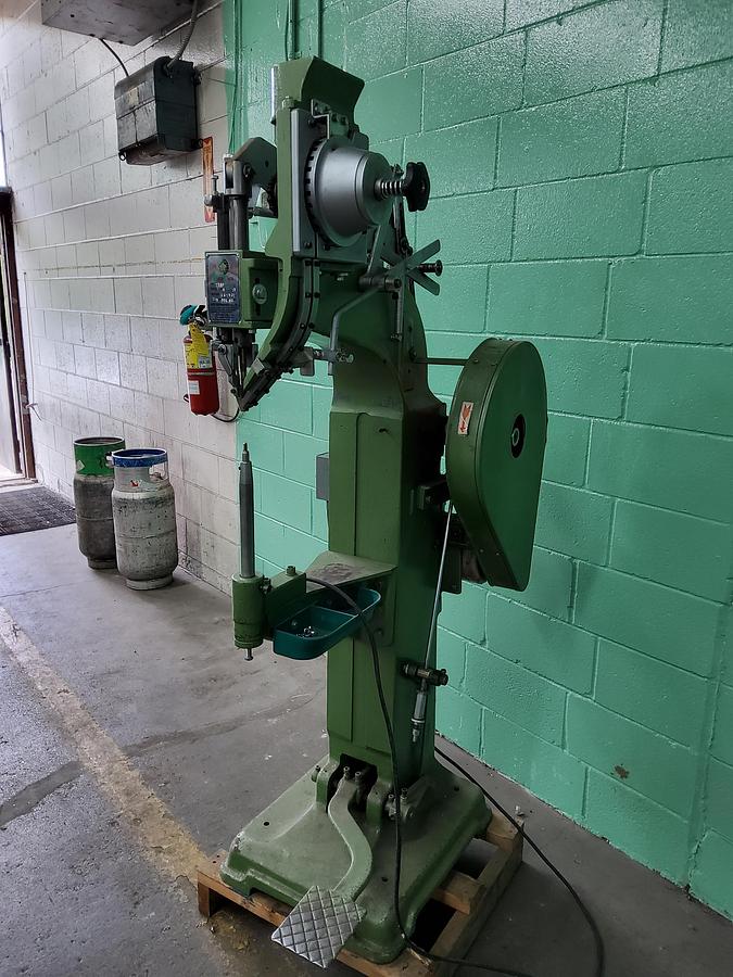 Refurbished 2009 Huen Chen 12SP