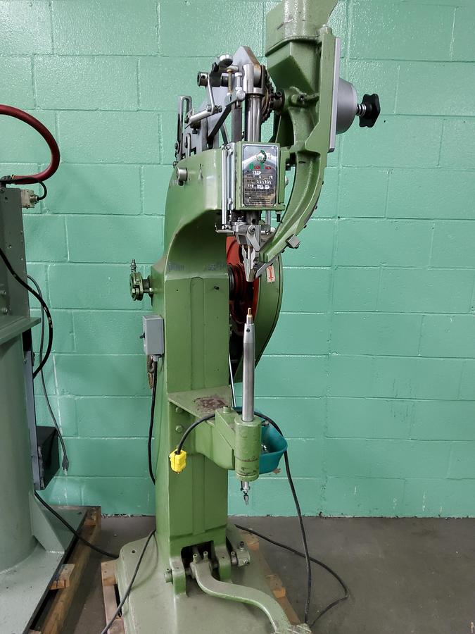 Refurbished 2009 Huen Chen 12SP