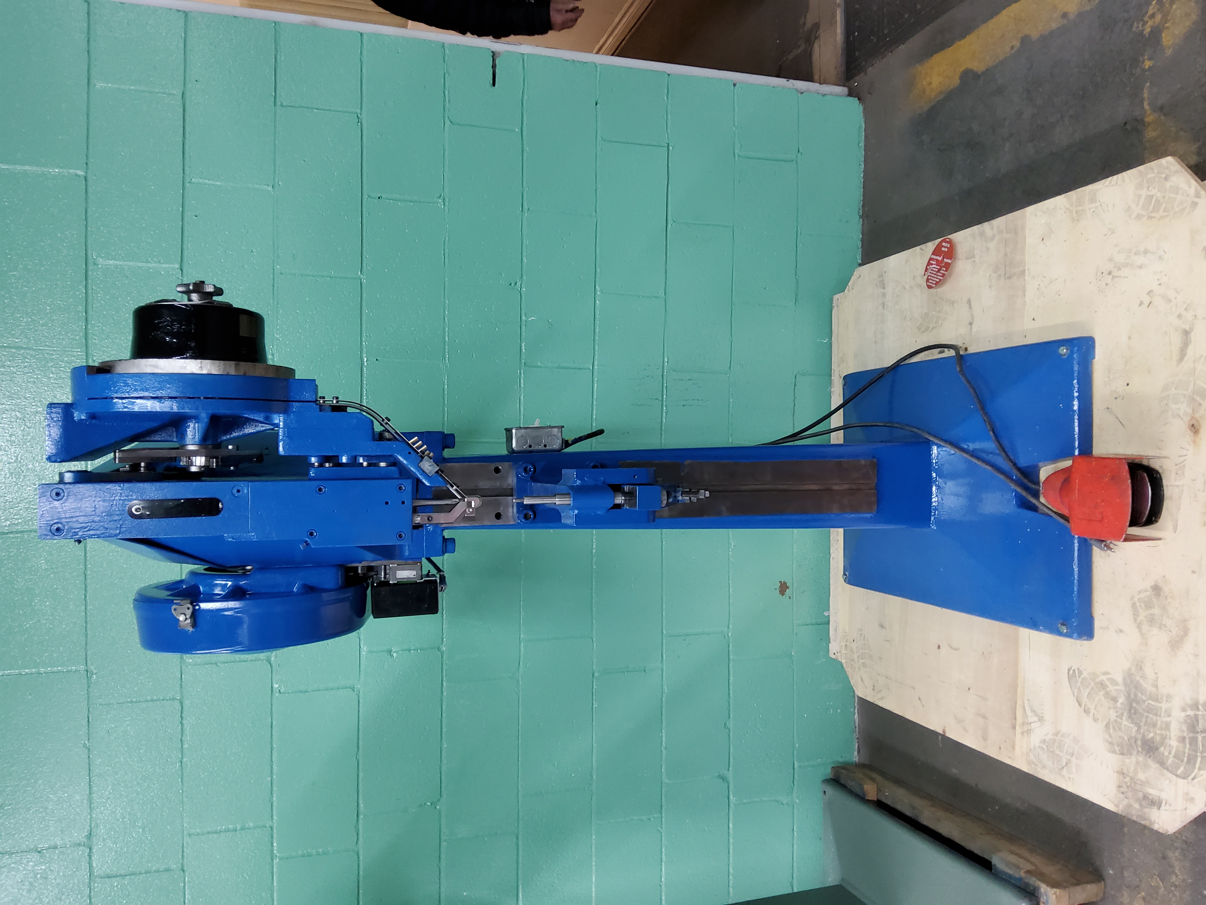 Used NATIONAL 800 with compensator