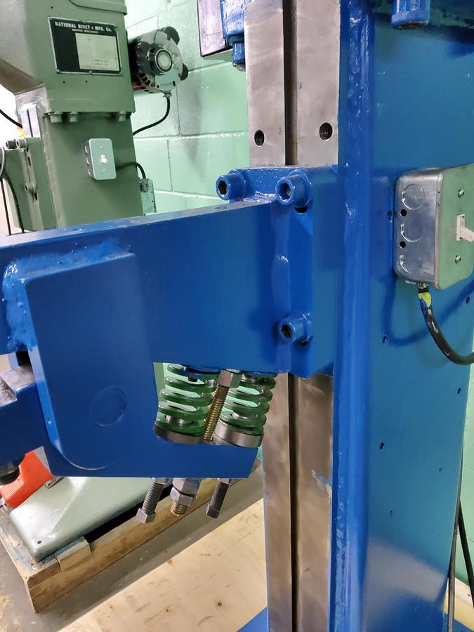 Used NATIONAL 800 with compensator