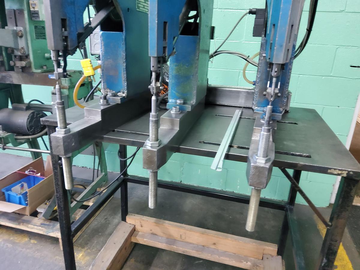 Used MILFORD 56 3-HEAD
