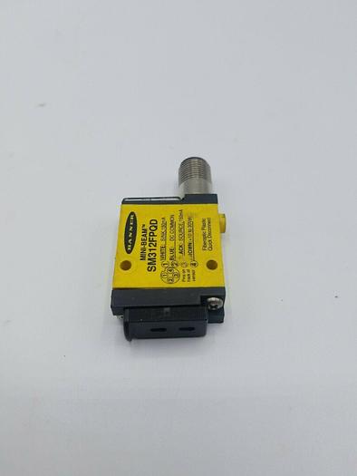 Used Banner Fiber Optic Sensor SM312FPQD