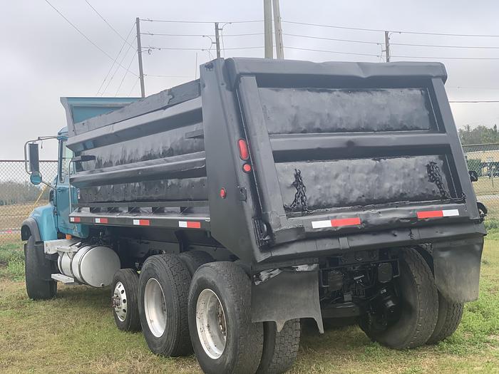Used 2005 MACK CV 713 GRANITE