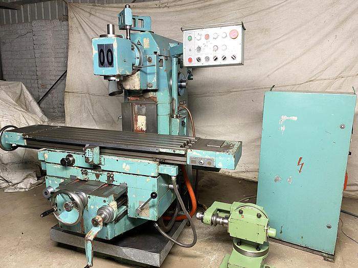 Used TOS FGU 32 Universal Milling Machine