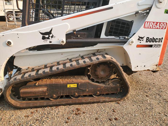 Used 2016 BOBCAT T450