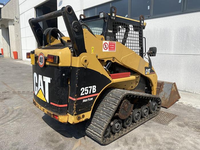 Usato 2007 CATERPILLAR  257B