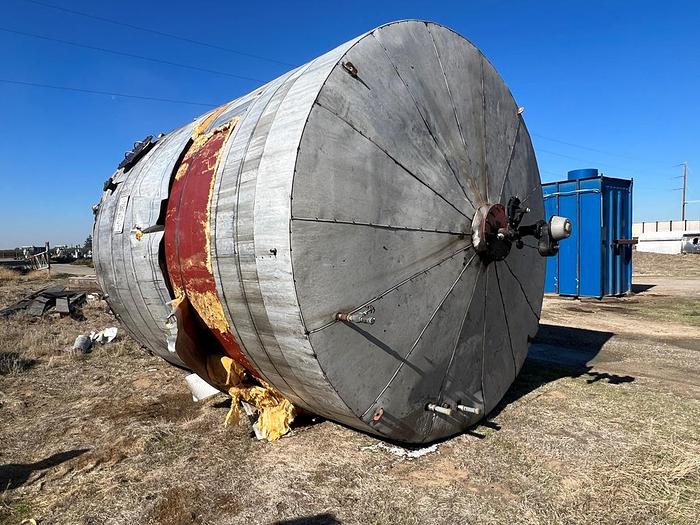 Used 10,000 Gallon Carbon Steel Tank with insulation #S744843