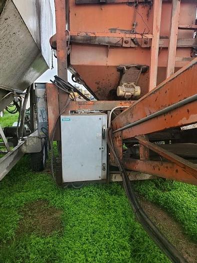 Used Single Compartment Portable Concrete Batch Plant