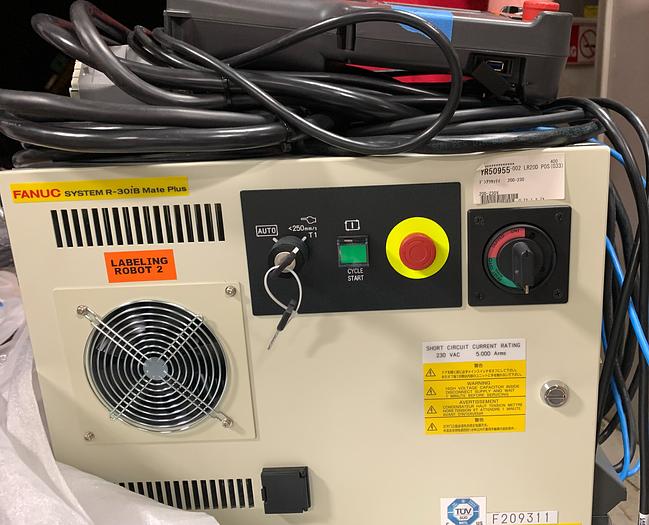 Used FANUC LR MATE 200ID/7C CLEAN ROOM 6 AXIS ROBOT WITH R30IB MATE PLUS CONTROL