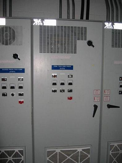 Used Kvaerner Hymac 100-MLL Primary Twin Wire Press, Cut Flight Model Cf-2408.80 Screw Conveyor, With 125 Hp, 175 Amps, 460 Volt, 60 Hz General Electric Drive (Mcc No.: 440-#05K).  With Control Panel. #20483