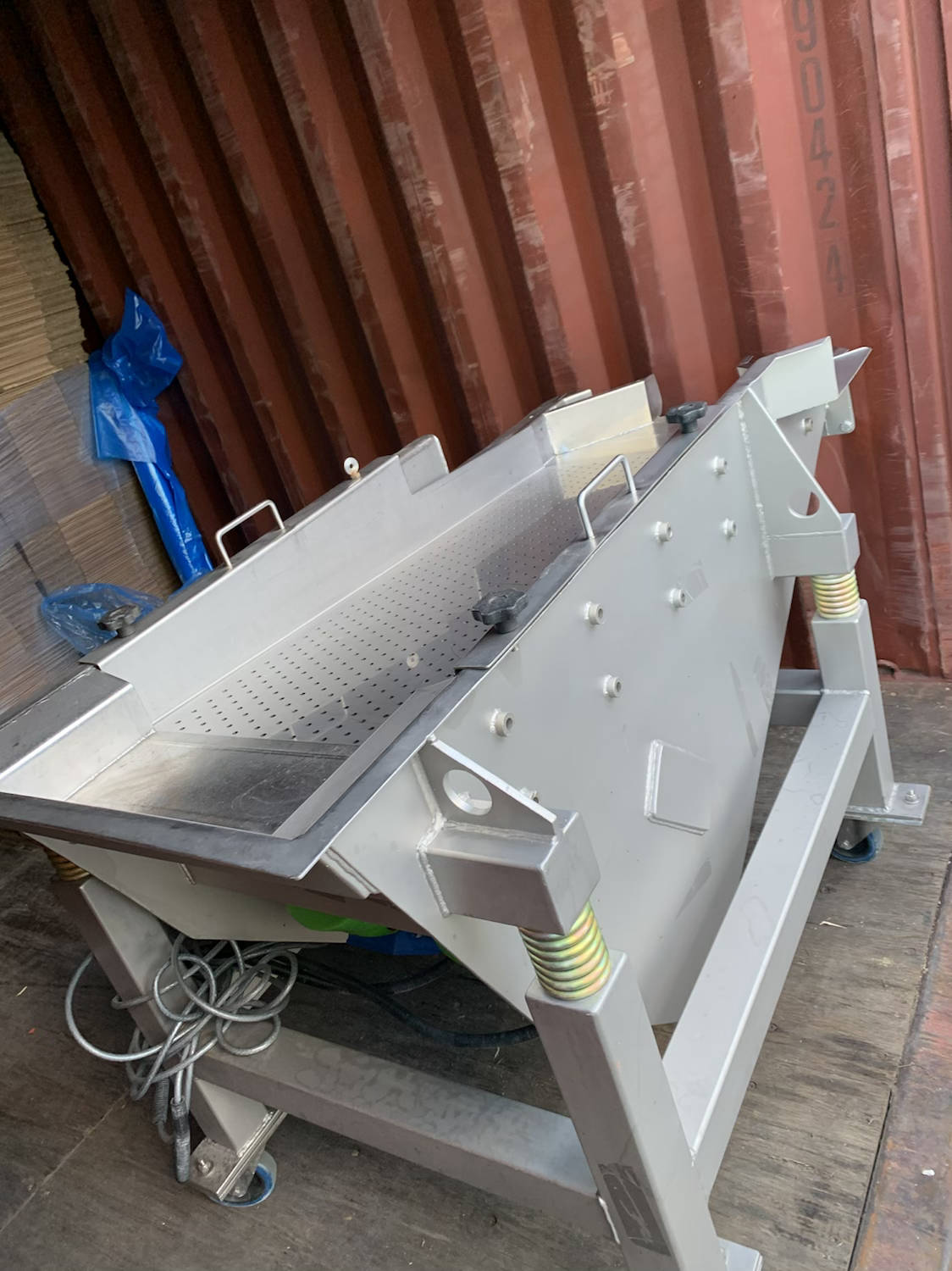 Used Large Vibratory Sieve
