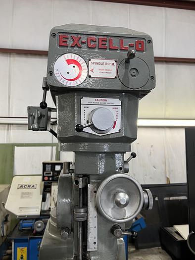 Used 1982 Ex-Cell-O Style 602 Ram Turret Milling Machine
