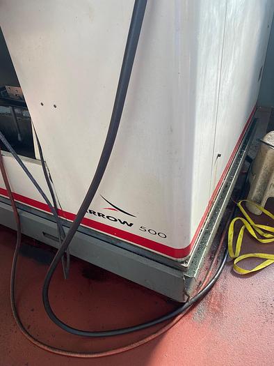 Used 1998 Cincinnati Milacron Arrow 500 Vertical Machining Center