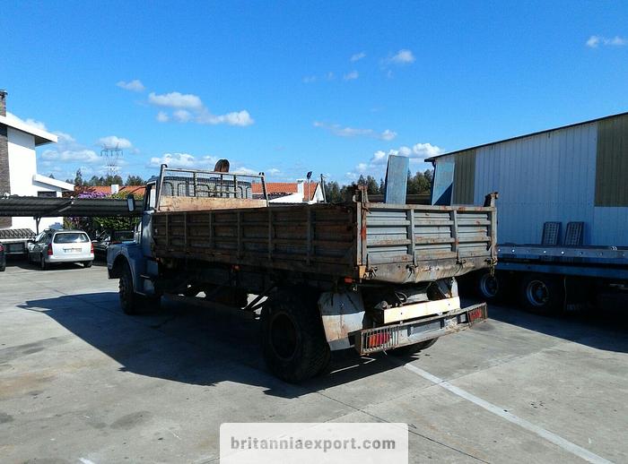 Used 1981 VOLVO N7 210 3 way tipper