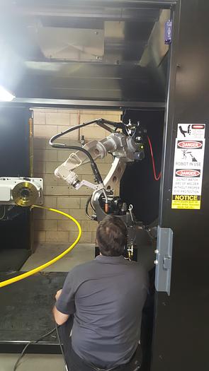 Used 2016 MILLER PERFORMARC  PA550HW ROBOTIC WELDING CELL