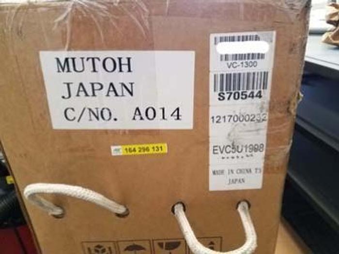 Used 2018 Mutoh VC-1300