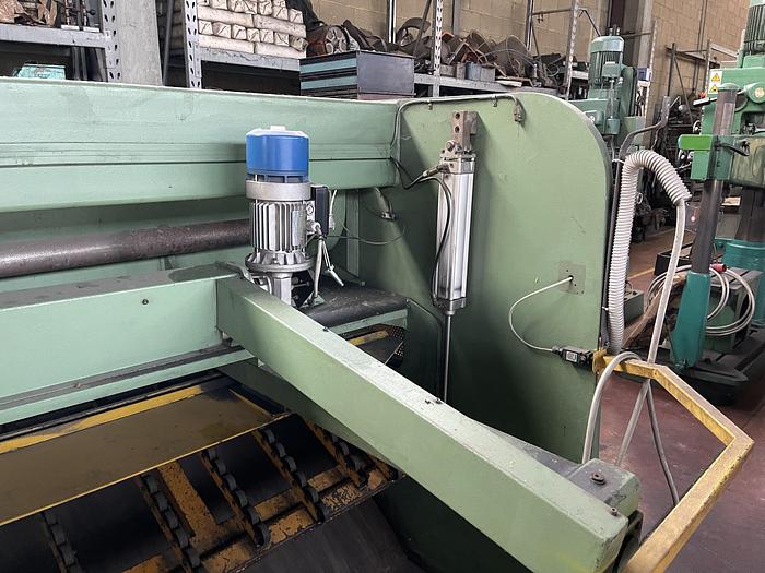 Buone Cesoia a Ghigliottina Meccanica CBC SN 30/4/6