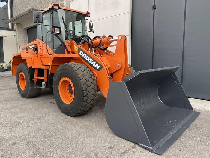 Usato 2015 DOOSAN DL 250-3