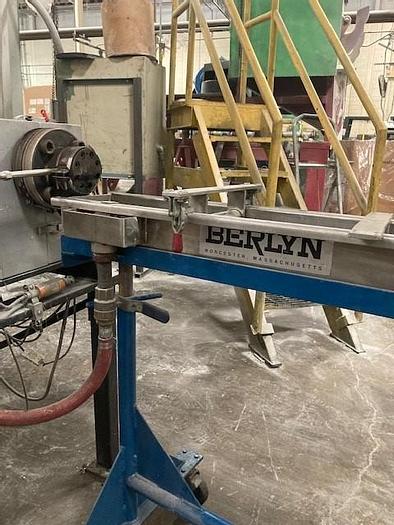 Used 1" EXTRUDER WITH AIR KNIFE AND PELLETIZER (#9943)