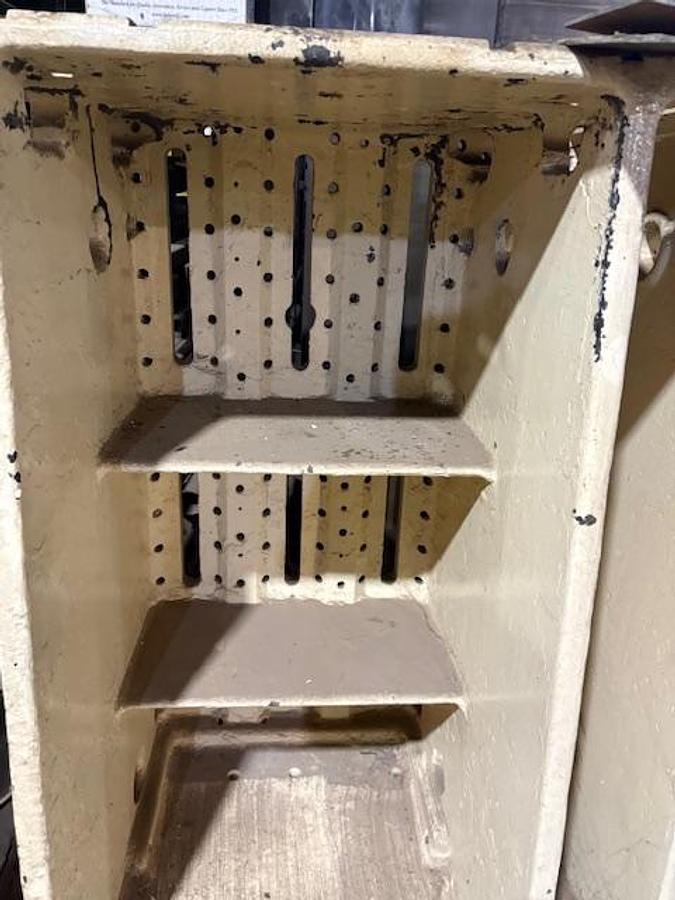 Used angle plates