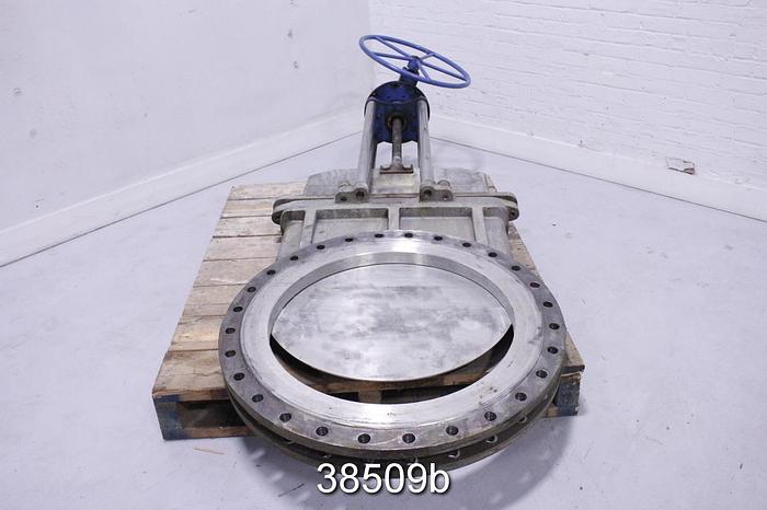 Used True Line 30" Hand Operated Knife Gate Valve with Zidell Gear Box #38509