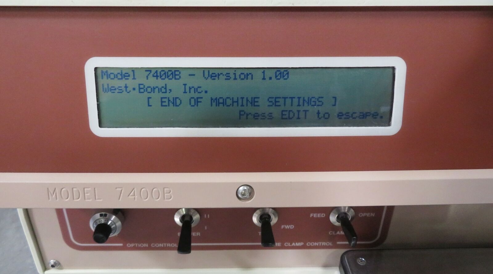 Refurbished Westbond  7476B 90° Vertical Feed Deep Access Wedge Bonder