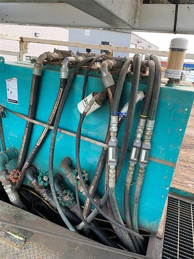 Refurbished 2004 International UDR 1500 Range III Drill Rig