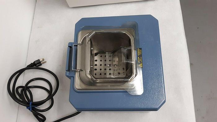 Used Fisher Scientific Isotemp 202 Digital Water Bath