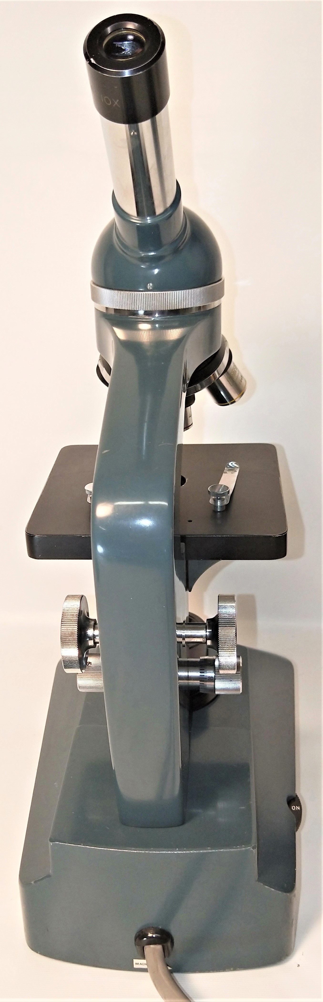Used Cenco HVS-20 (T60918-33) Monocular Microscope