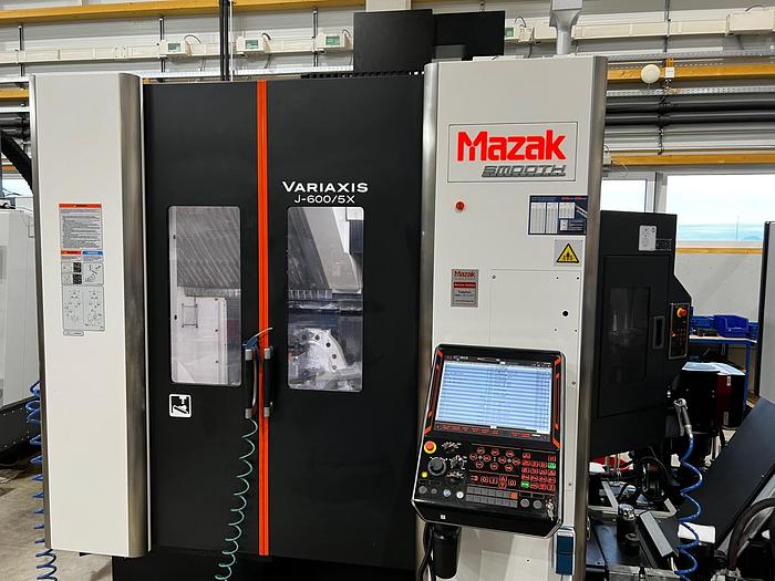 Gebraucht 5-Achsen Bearbeitungszentrum  Mazak Variaxis j-600/5X 