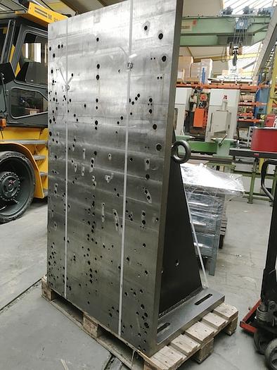 Gebraucht Aufspannwinkel für Bohrwerk 1745 x 995 mm