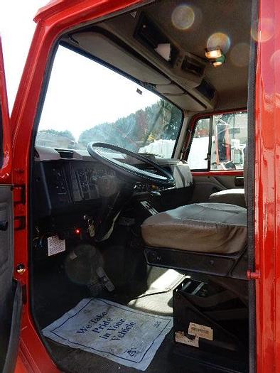Used 2001 International 4900
