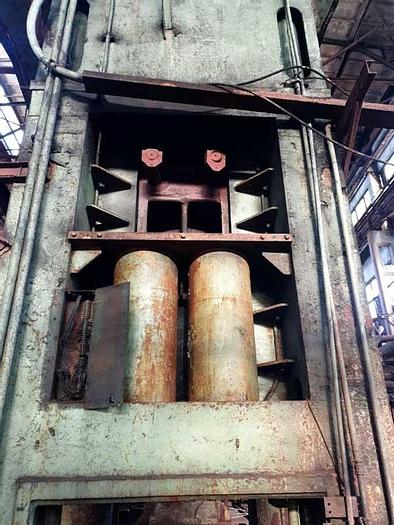 Used Press Trimming K9542