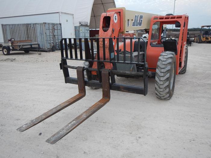 Used 2006 JLG-Skytrak G6-42A telehandler