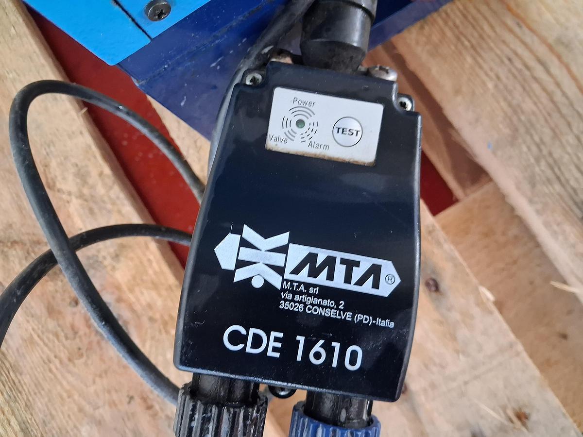 Gebraucht Dry Energy 