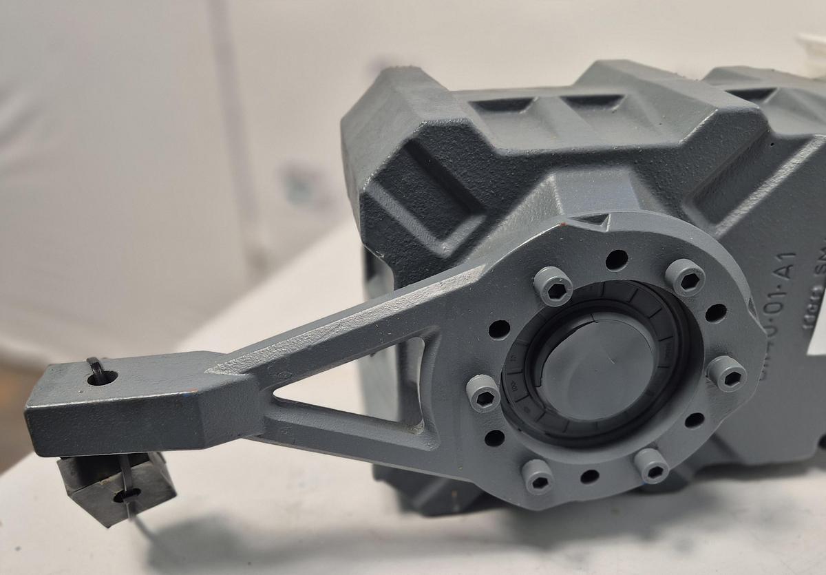 Überholt Bauer Getriebe Typ BK40-54VL-C/IEC100/SP/TM