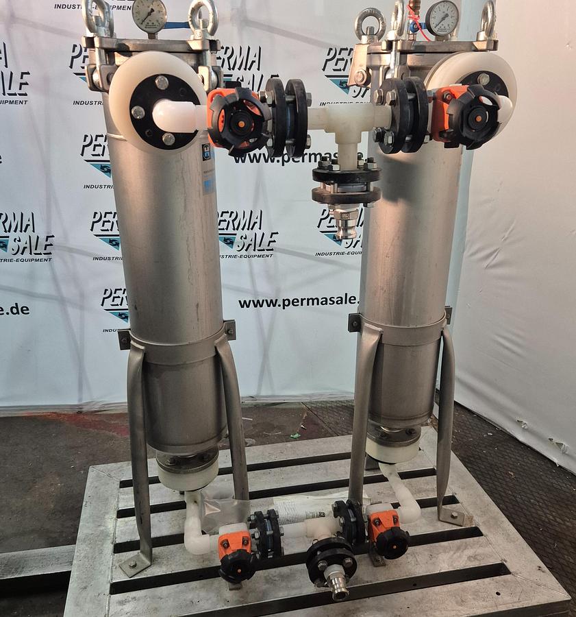 Gebraucht Hayward Doppelfiltergehäuse Modell SBF-0102-AD10-050D