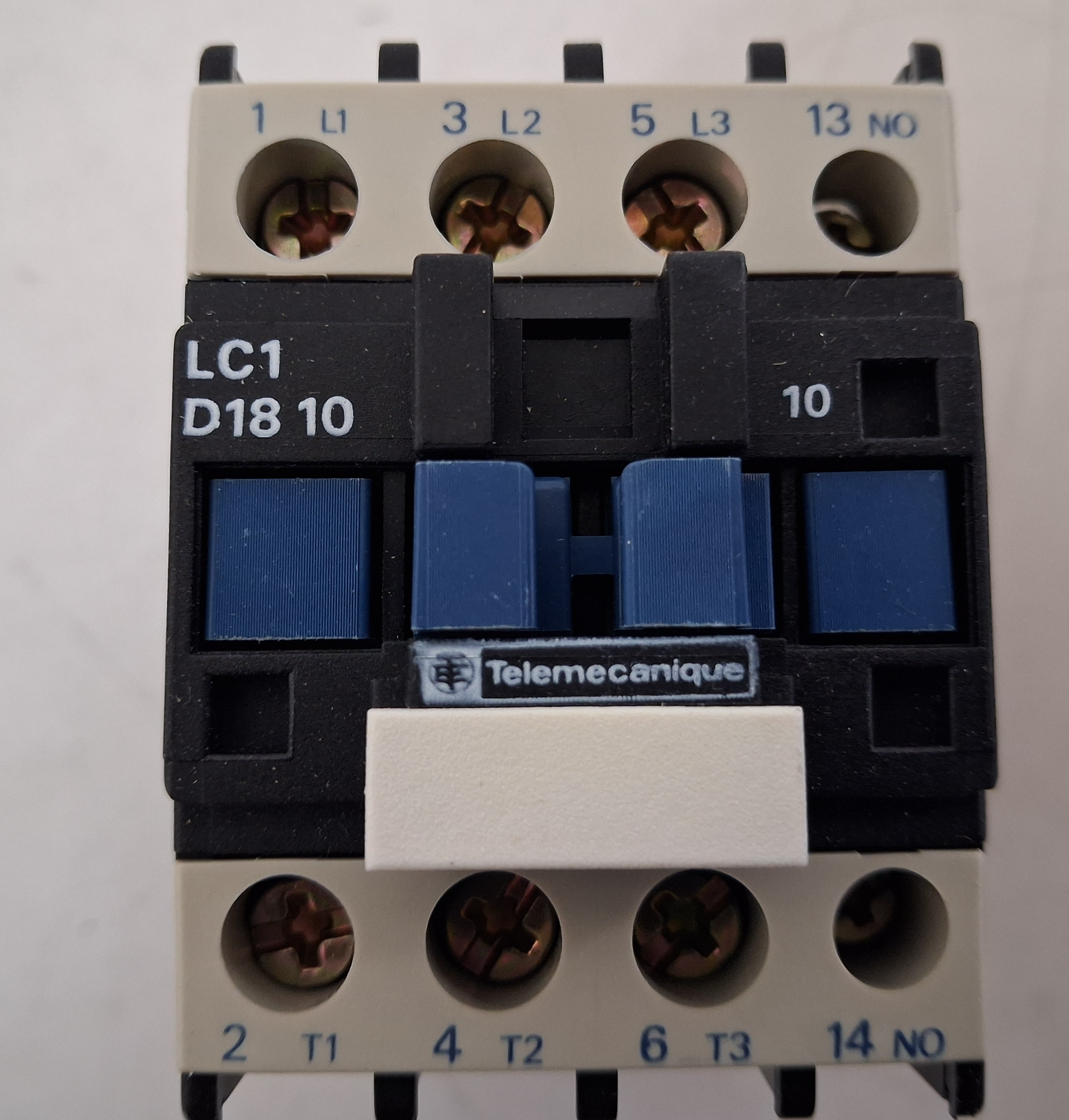 Gebraucht LC1D1810M7