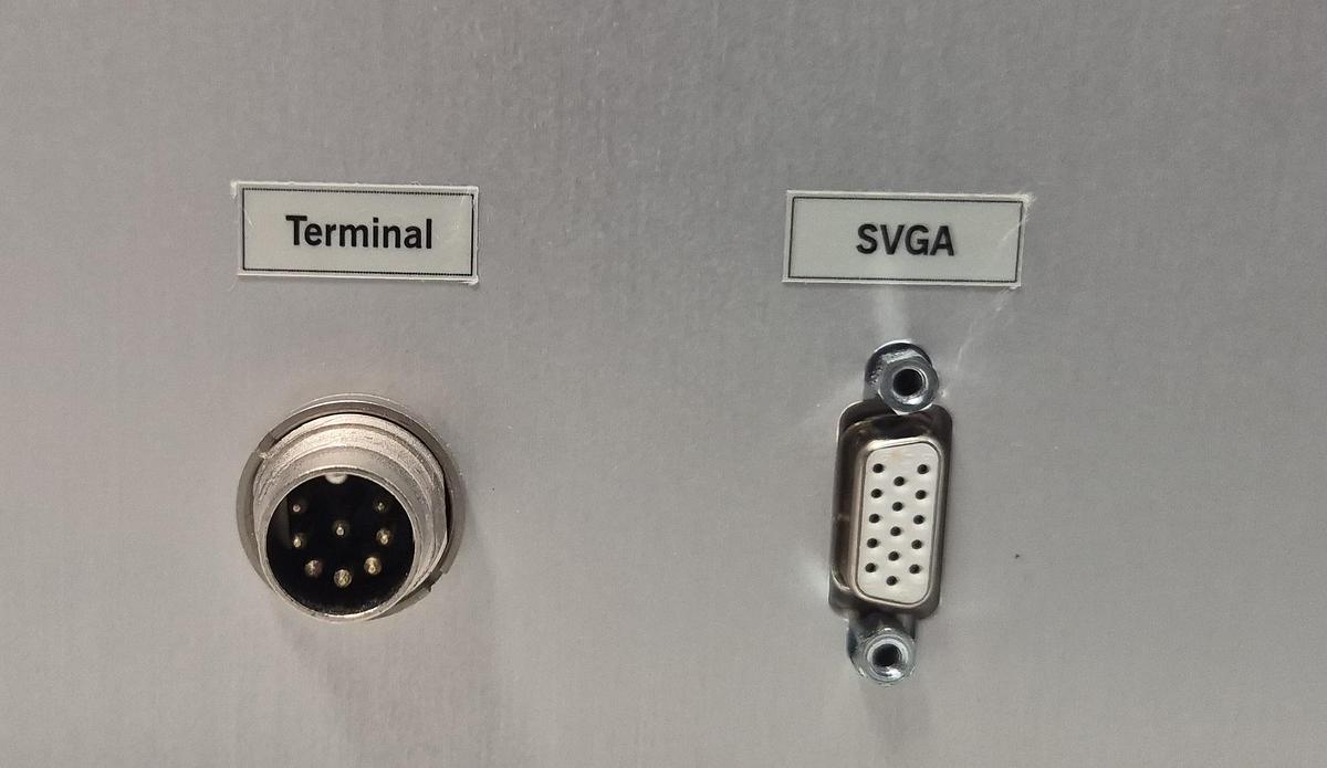 Gebraucht Pharma Control Electronic LCD Flachterminal 10,4" SVGA