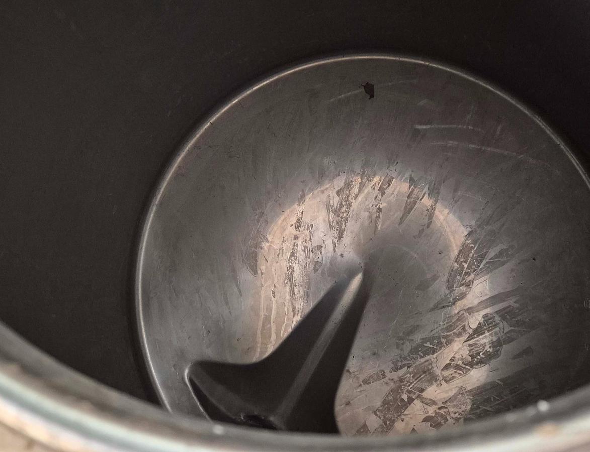 Gebraucht AZZINI Edelstahl-IBC mit 997 Litern Kapazität