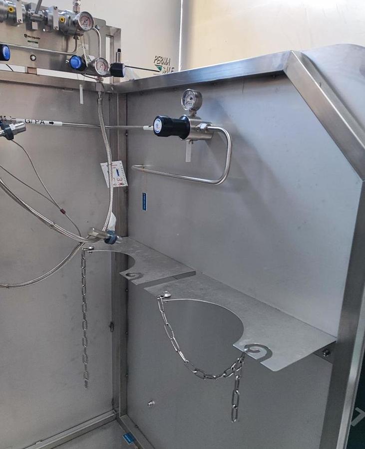 Gebraucht Edelstahl Sicherheitsstation für Sauerstoffflaschen