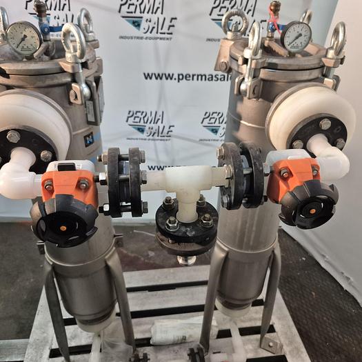 Gebraucht Hayward Doppelfiltergehäuse Modell SBF-0102-AD10-050D