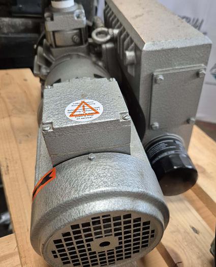 Gebraucht Drehschieber-Vakuumpumpe - Busch RA 0025 E 501