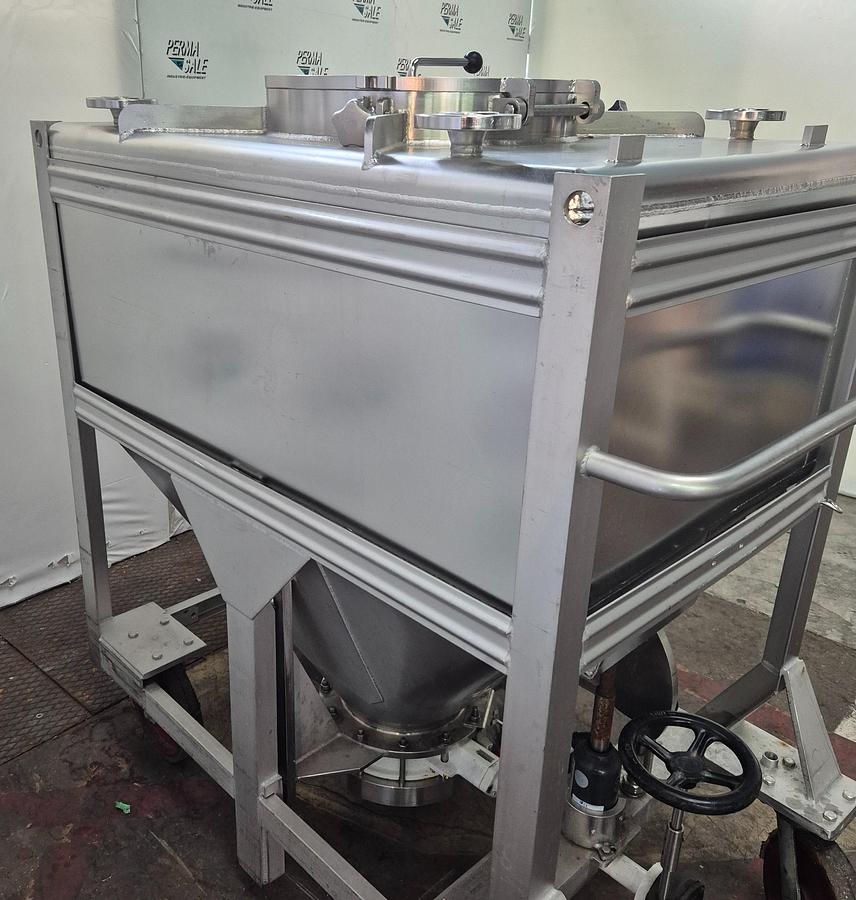 Used Edelstahl-Maurer AG IBC-Behälter mit Halar-Beschichtung 670 ltr.